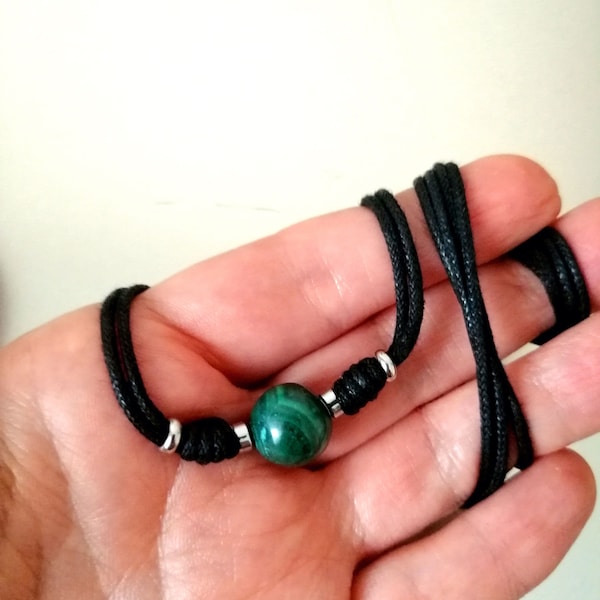 Malachite Stone Necklace: Green Bead Cord Choker, Surf Style