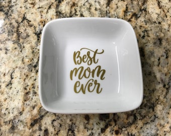 Mom Ring Dish, Gift For Wife,  Jewelry Dish, Monogrammed Dish, Personalized Ring Holder, Trinket Dish, Gifts For Her, Gifts For Mom