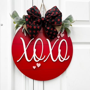 Valentine Wreath | Hello Valentine Door Hanger| Personalized | Valentine Decor | Front door | Valentine Door Hanger | Gift | Wreath