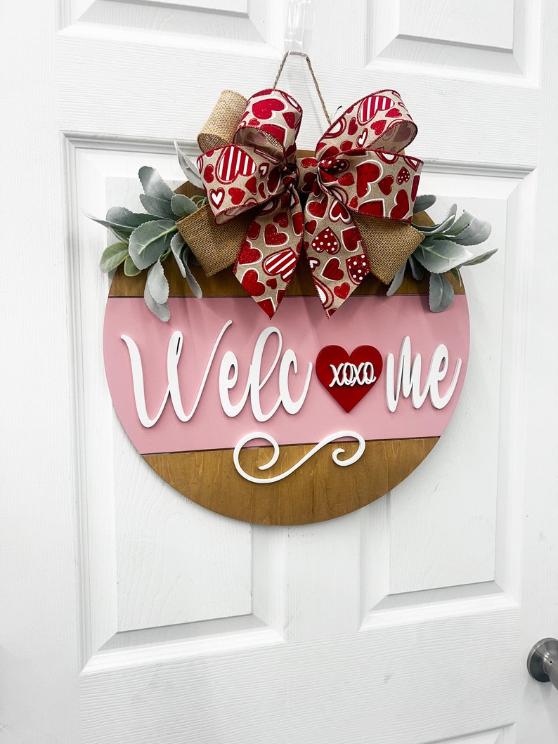 Valentine Wreath Hello Valentine Door Hanger Personalized Valentine Decor Front door Valentine Door Hanger Gift Wreath image 3