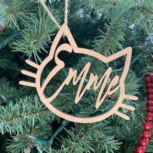 Pet Christmas Ornament|Personalized Cat Christmas Ornament|Christmas Decor|Christmas Tree Decor |Wood Ornament | Engraved Ornament| Gift