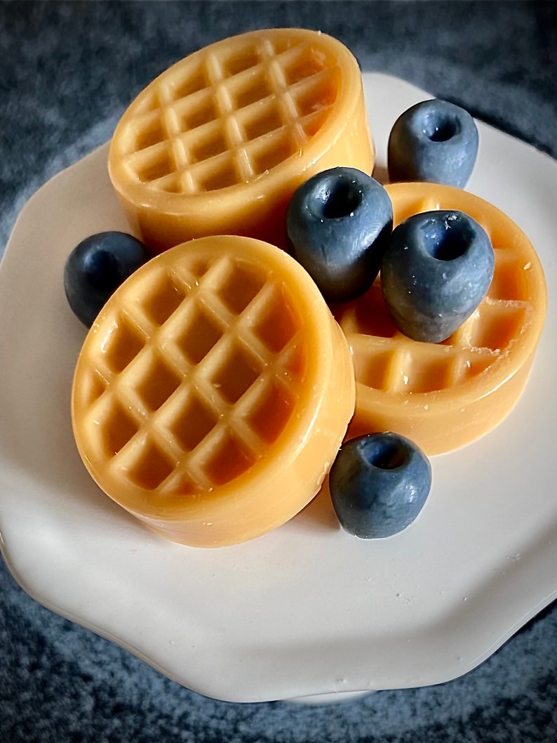 Blueberry and Waffle Wax Melts / Food Like Wax Melts image 6