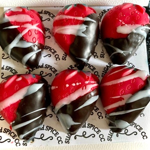 Chocolate Covered Strawberry Wax Melts / Strawberry Wax Melts / Food Wax Melts / Candle Embeds