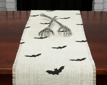 Halloween Burlap Table Runner, Halloween Black Bats Runner, Halloween Runner, Halloween Decor, Halloween Party