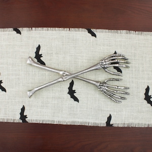 Halloween Burlap Table Runner Halloween Black Bats Runner image 7