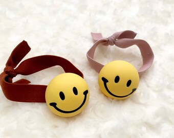 Smiley hair tie,  Emoji Hair Tie, Smiley Face Ponytail Holder, Hair Elastic