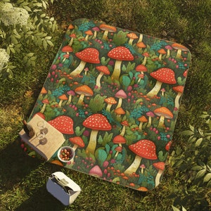 Mushroom Picnic Blanket | Picnic Blanket | Summer Blanket | Outdoor Blanket | Beach Blanket | Camping Blanket | Water Resistant | Picnic Mat