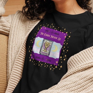 Frauen Relaxed-Fit Tarot T-Shirt / Tarot Karte / Witchy Shirt / Woo woo