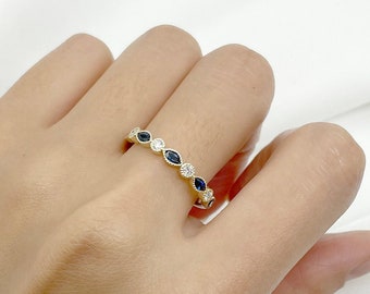 14K Diamond Sapphire Art Deco Wedding Band / Diamond Ring / Sapphire Ring / Sapphire Wedding Band / Art Deco Band / Stackable Ring