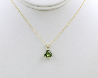 14K Trillion Peridot Necklace / Peridot Solitaire Necklace / Solitaire Necklace / Peridot Pendant / Everyday Necklace / August Birthstone