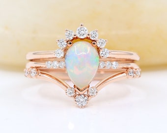 14K Pear Opal Diamond Band 3 Ring Set / Opal Bridal Ring / Diamond Chevron Wedding Band / Opal Ring Set / Yellow Gold / Anniversary Ring