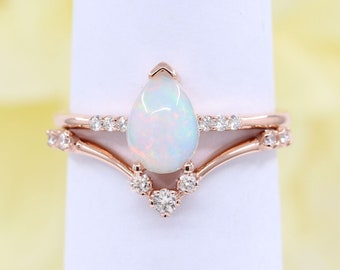 14K Pear Opal Diamond Band Ring Set / Pear Opal Engagement Ring / Diamond Chevron Band / Opal Bridal Ring Set / Rose Gold / Promise Ring