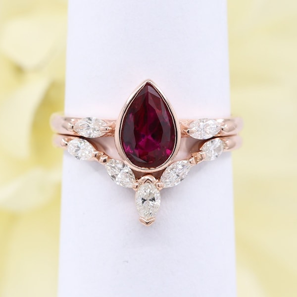 14K 1.2CT Ruby Diamond Bridal Ring Set / Ruby Engagement Ring / Chevron Diamond Band / Ruby Ring / Wedding Ring Set / Rose Gold