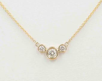 14K 3 Diamond Bezel Simple Necklace / Diamond Necklace / Diamond Bezel Necklace / Everyday Necklace / Simple Necklace / Yellow Gold