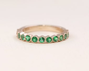 14K Natural Emerald Wedding Band / Emerald Band / Milgrain Wedding Band / Half Eternity Band / Emerald Ring / Stackable Ring