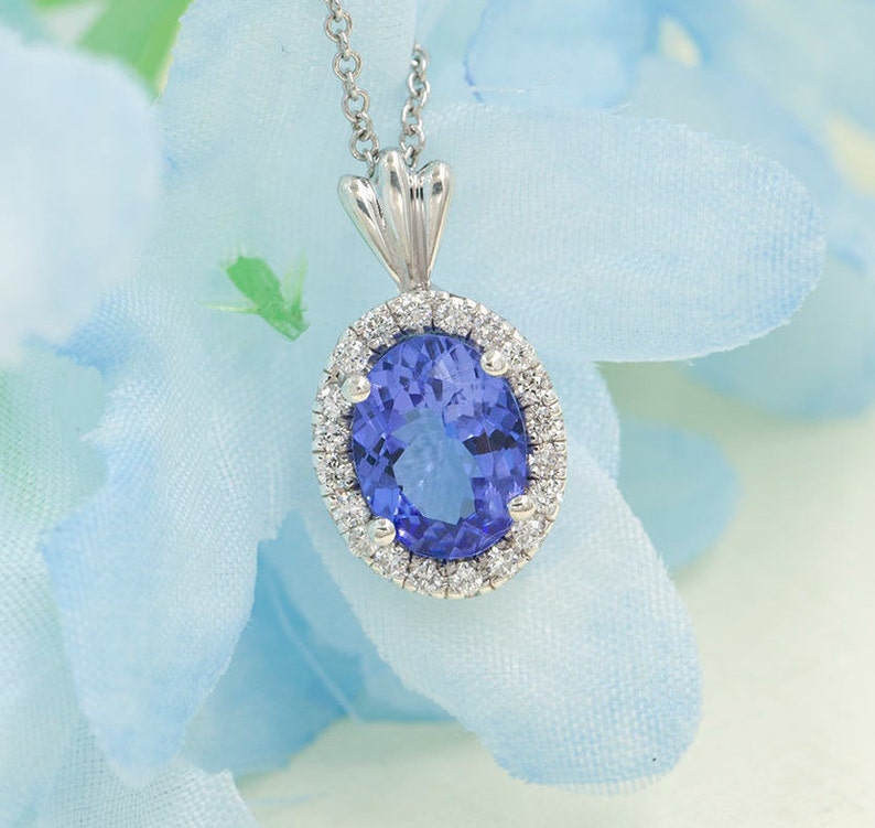 14K Oval Tanzanite Diamond Necklace / Diamond Necklace / Tanzanite Pendant / Tanzanite Necklace / White Gold / Women's Necklace image 3