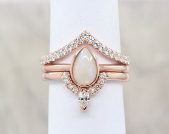 14K Yellow Gold Pear Opal Diamond Ring Set: Chevron Wedding Band