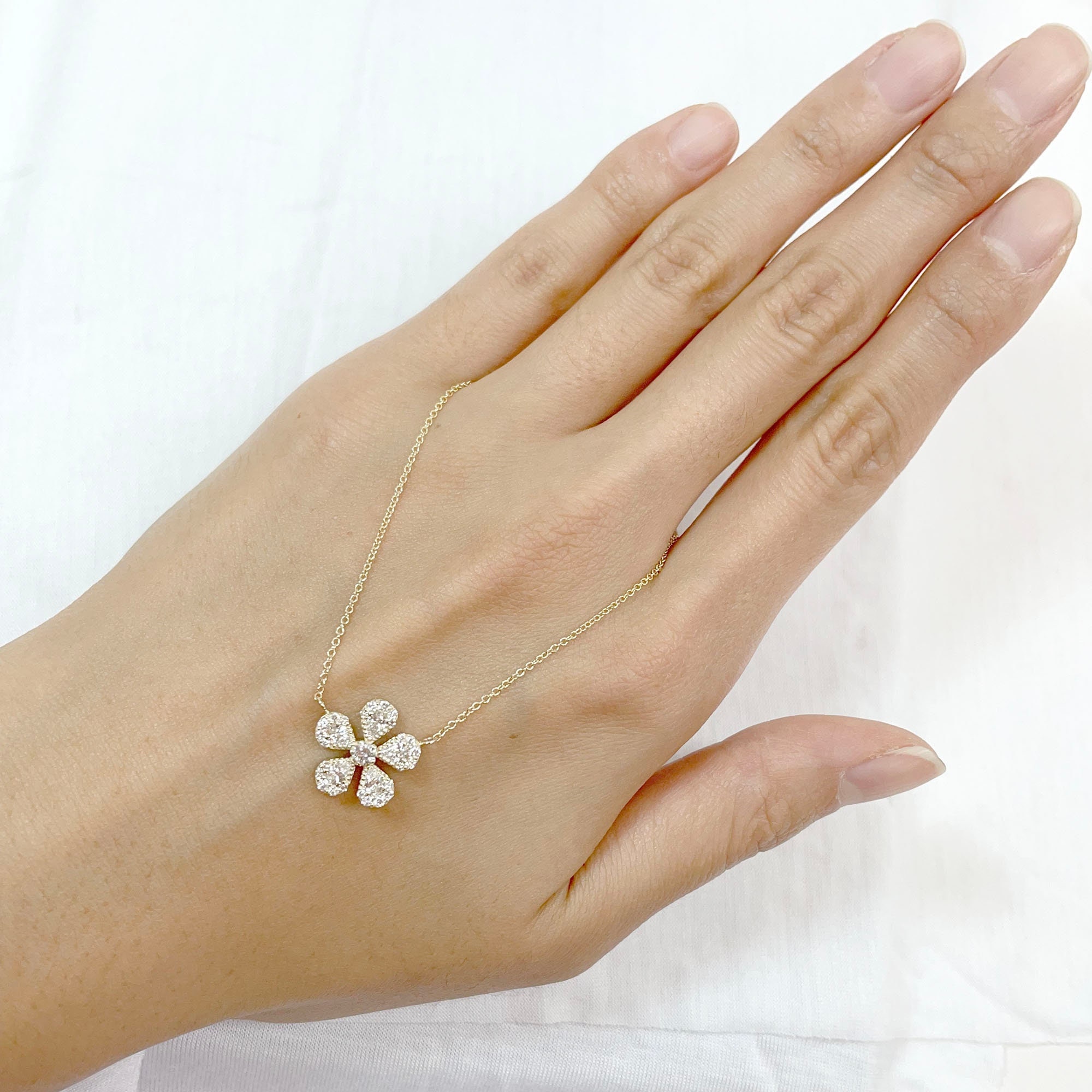 1ct ダイヤモンド フラワーネックレス imgrc0089974195.jpg