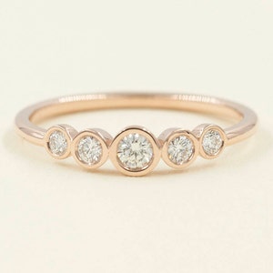 14K 5 Diamonds Bezel Wedding Band / Diamond Ring / Diamond Bezel Band / Diamond Wedding Band / Simple Diamond Ring / White Gold