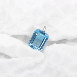 14K Blue Topaz Solitaire Pendant / 36.26ct Natural Blue Topaz / Anniversary Gift