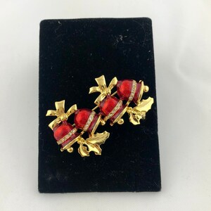 Vintage Christmas Bell Brooch Pin Holiday Brooch Pin Vintage