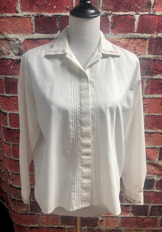 Vintage Womens White Cotton Blouse, Embroidered B… - image 1