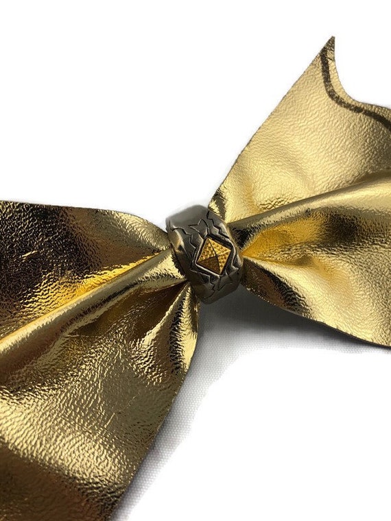 Vintage Oversized Gold Hair Bow Barrette - image 3