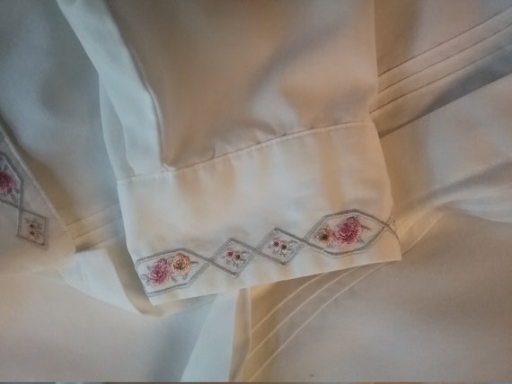 Vintage Womens White Cotton Blouse, Embroidered B… - image 6