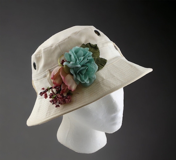 Vintage Women's Bucket Sun Hat, Hippie Hat, Floral Hat, Canvas Hat, Summer Hat, Canvas Beach Hat, Boho Hat, Retro Hat, Flower Hat