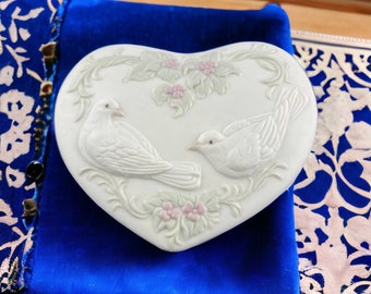 Vintage Ceramic Trinket Dish, Small Jewelry Dish, Ring Dish with Birds,