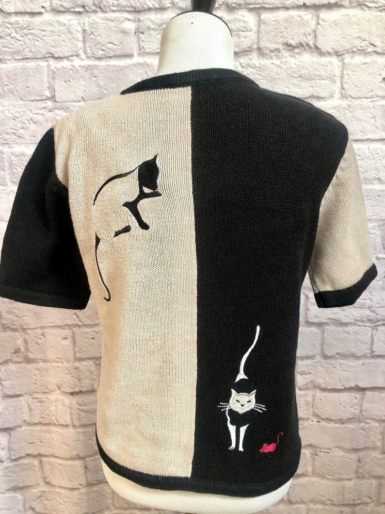 Vintage Womens Christopher Banks Short Sleeve Cardigan Sweater with Cats
