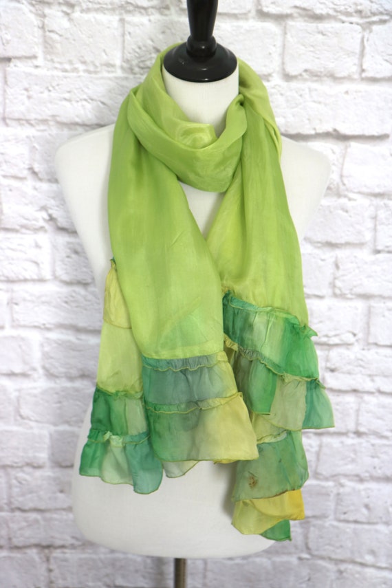 Vintage Lime Green Ruffled Silk Shawl Wrap - image 6