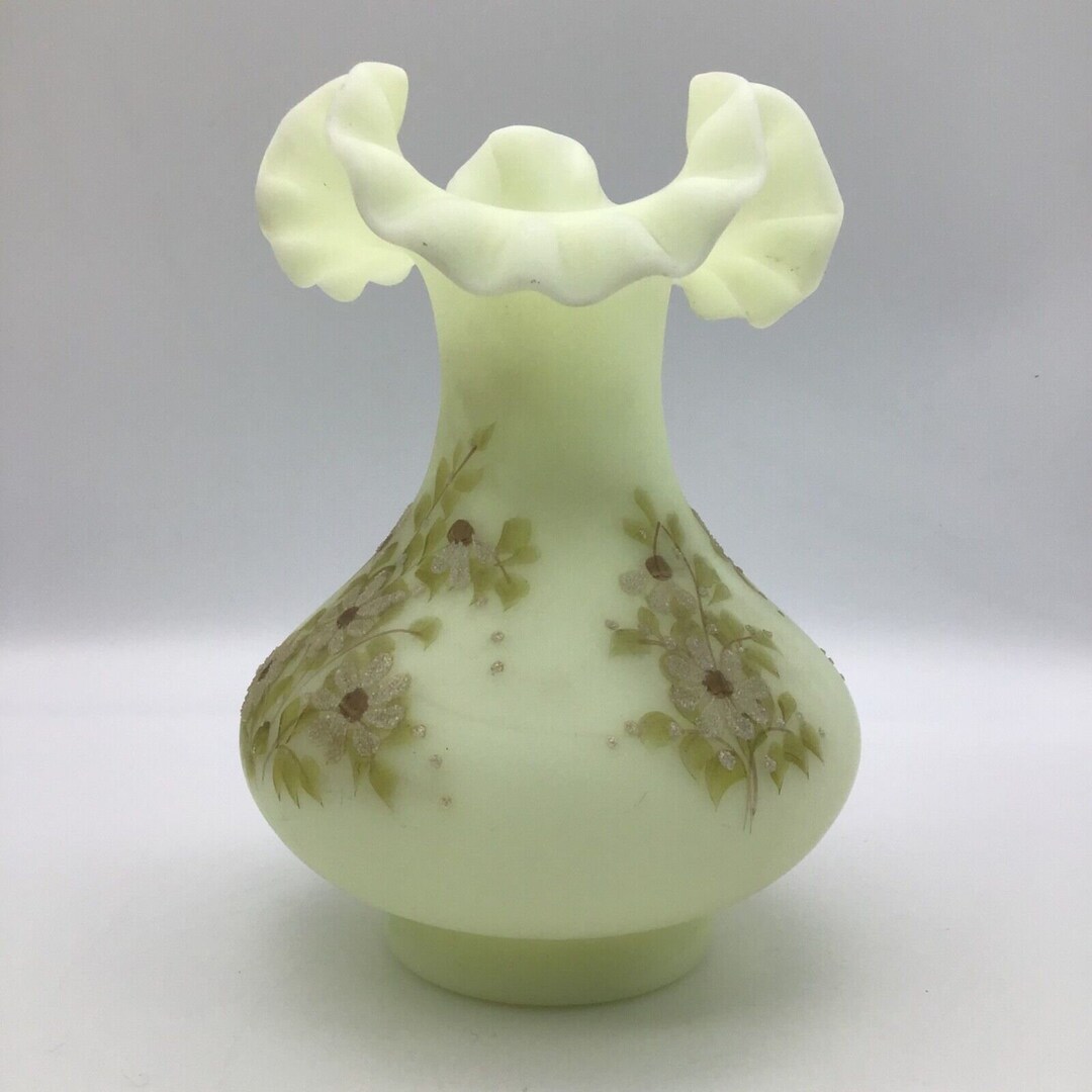 Fenton Custard/vaseline Glass Silk Vase Daisies Glow Deep Etsy
