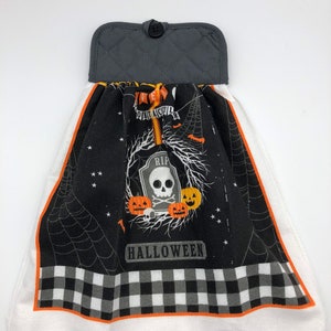 Torchon de cuisine fait main, citrouilles/squelette, thème d&#39;Halloween à suspendre