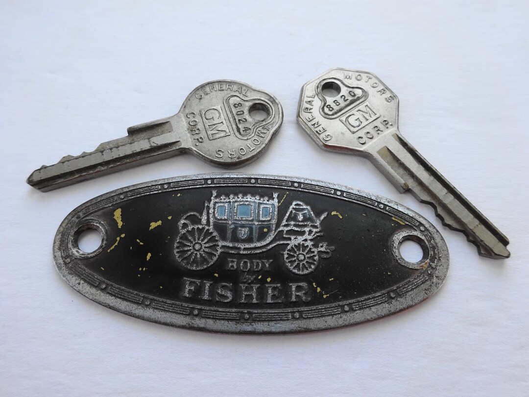 Two Vintage GM Keys & One Body by Fisher Plaque Lot of 3 Etsy