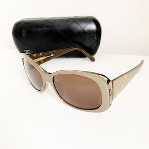 Chanel sunglasses vintage - Etsy 日本