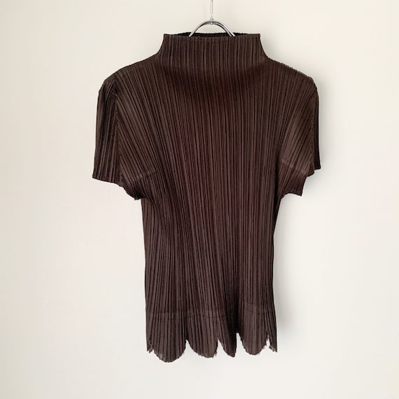 PLEATS PLEASE Issey Miyake short sleeve top - image 1