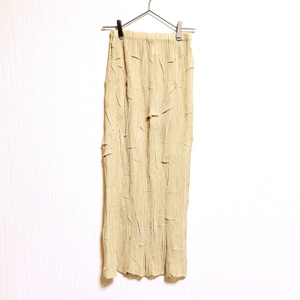 ISSEY MIYAKE design long skirt