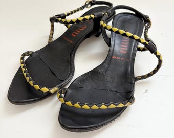 Sandalias con tiras vintage del archivo Miu Miu