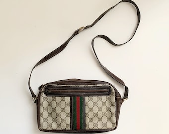 バッグ Vintage Gucci pouch Shelly line leather s-l400.jpg