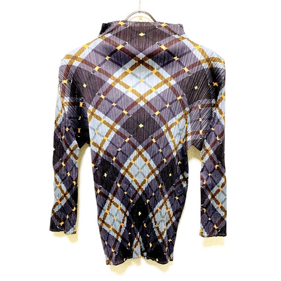 PLEATS PLEASE Issey Miyake Plaid turtleneck tops