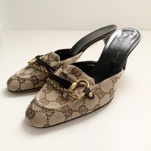 Escarpins mules GUCCI vintage avec mors et logo GG