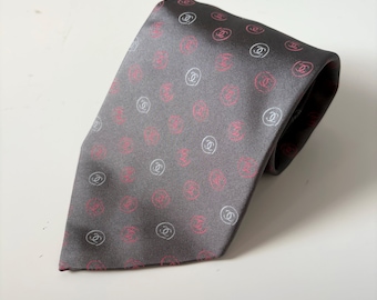 CHANEL coco logo silk tie