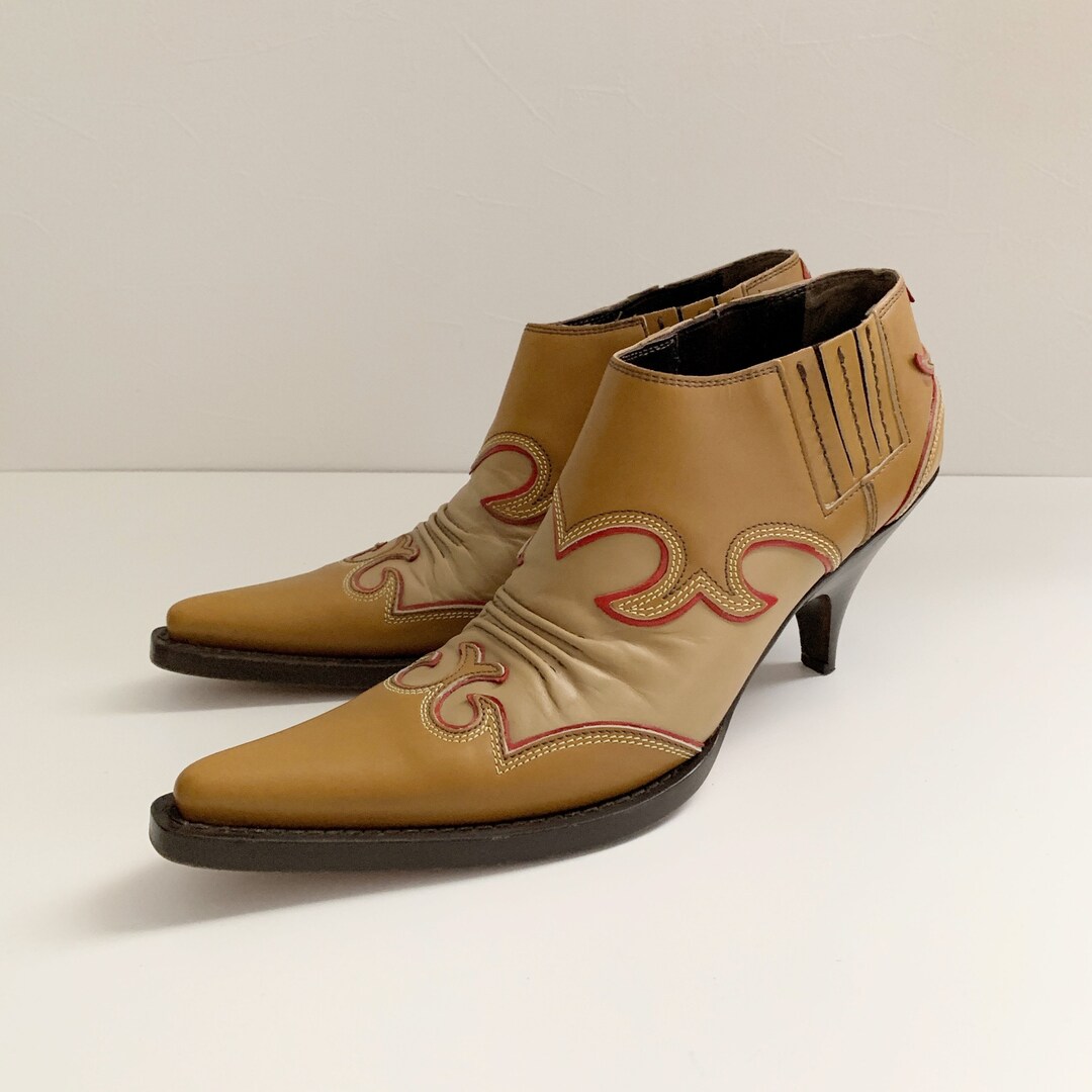 Miu Short Wool Boots Vintage Brown Open-Hemmed Cowhide