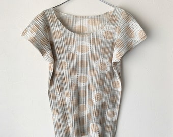 ISSEY MIYAKE FETE Multi Print Pleated Top - Etsy