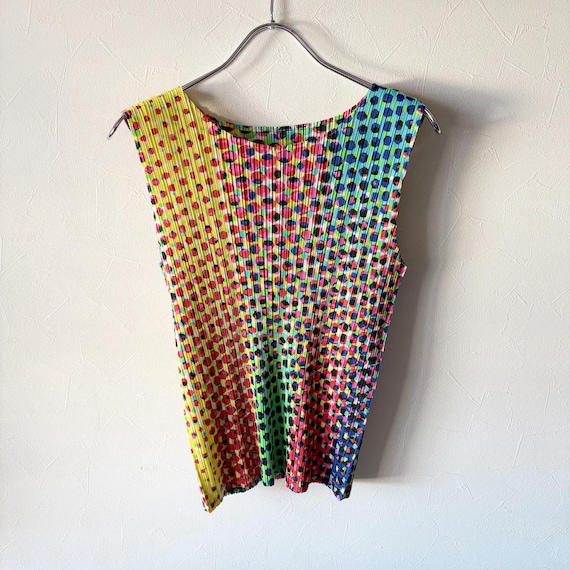 sale【ISSEY MIYAKE】トップス Issey Miyake Wrinkled & Twisted Top | Saks Fifth Avenue