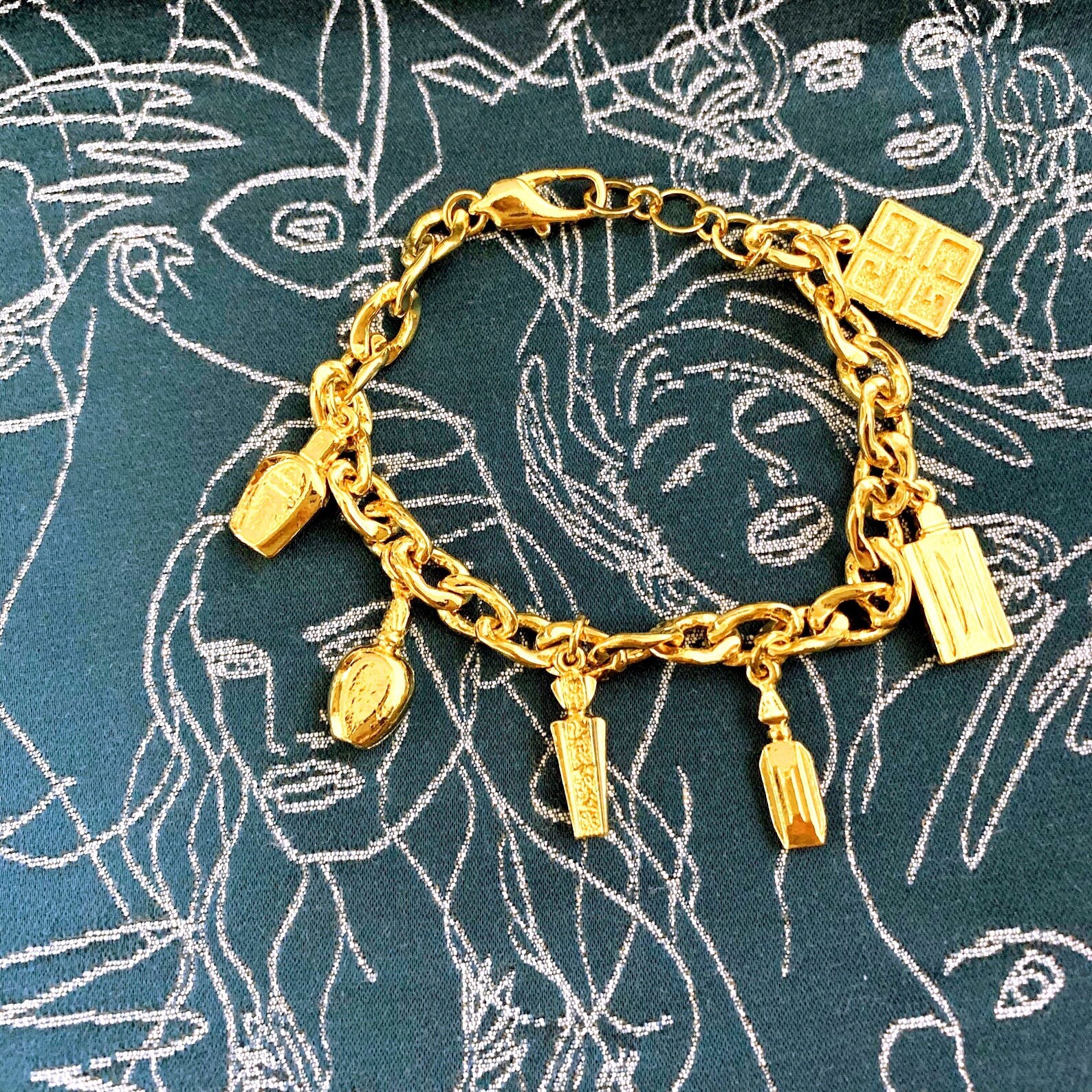 givenchy gold perfume