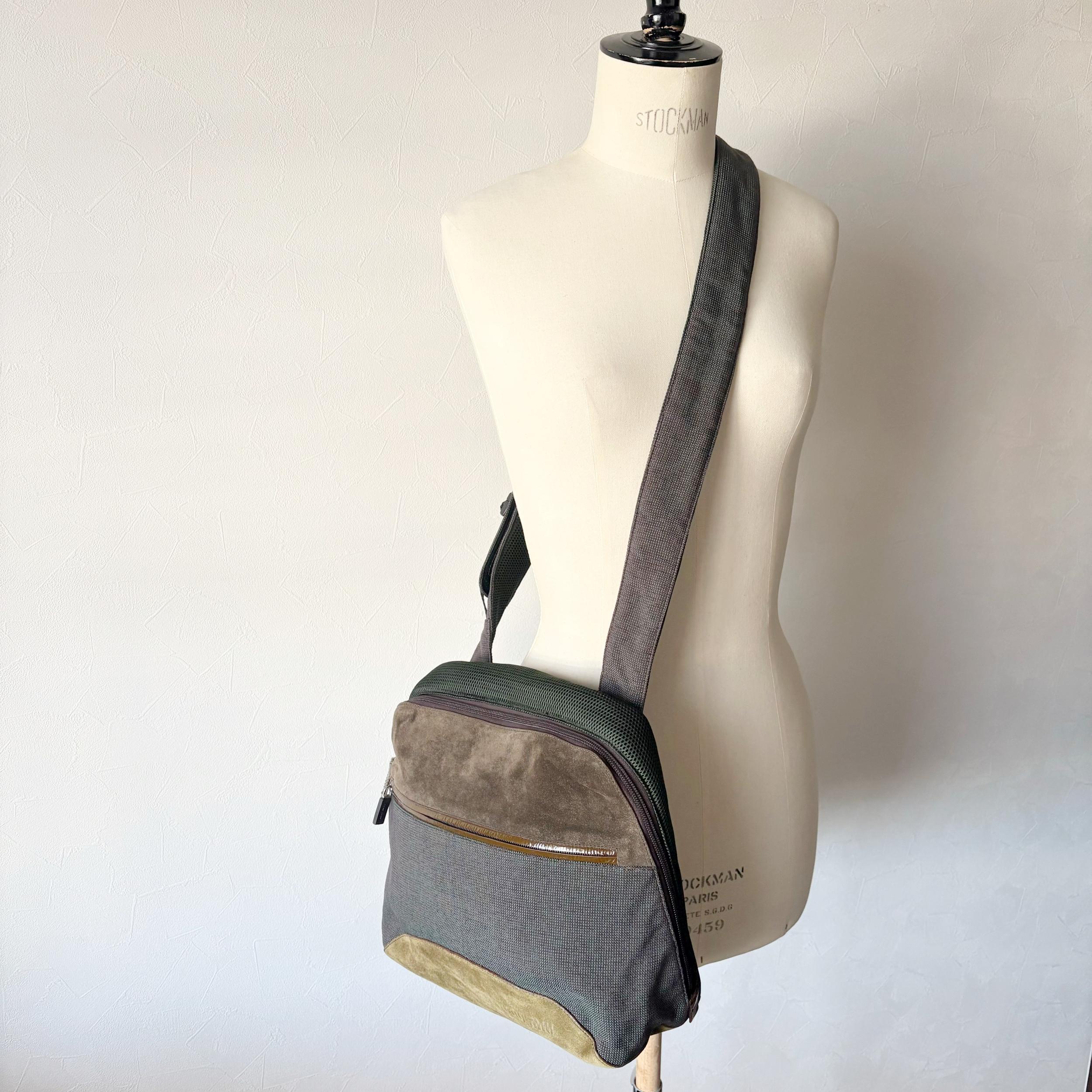 2000s MIU MIU archive docking bag