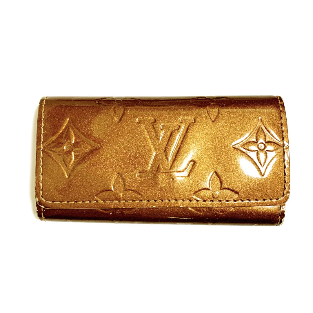 Louis Vuitton Red Monogram Vernis 4 Key Holder Leather Patent