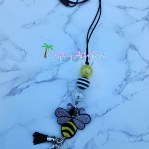 Bumble Bee lanyard, honey bee badge holder, glitter beaded lanyard, bee badge clip, teacher ID lanyard, nature insect lanyard cord
